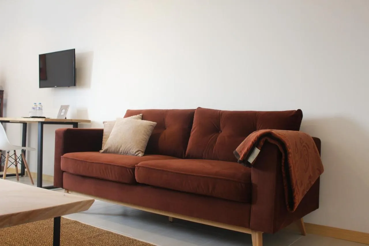 Chateau Boussas Couloume-Mondebat Bed & Breakfast