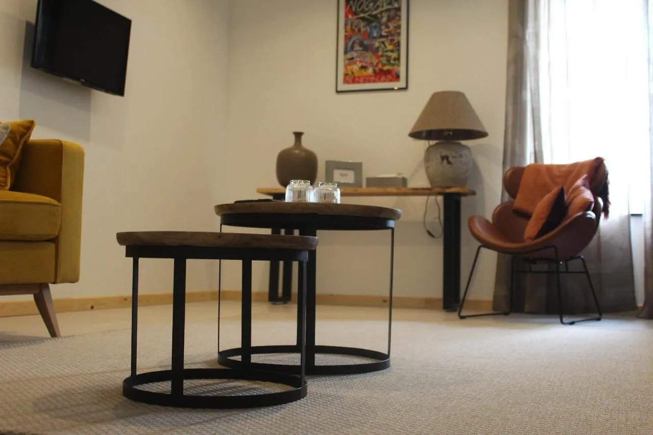 Château Boussas Couloume-Mondebat Couette-café